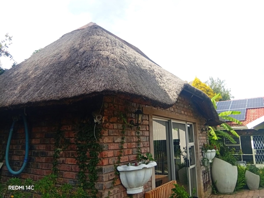 5 Bedroom Property for Sale in Universitas Ridge Free State